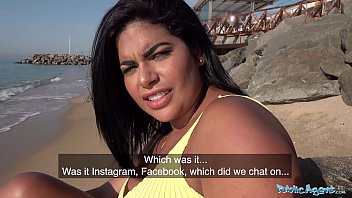 Latina With Big Natural Breasts Enjoys A Spontaneous Blind Date With Public Agent