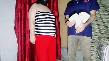 Muslim Plus-size Woman Engages In Anal Intercourse With Office Worker For Utility Connection, Featuring Doggy-style Penetration With Hindi Audio