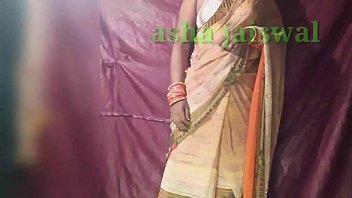 Sister-in-law Seduced By Brother-in-law’s Friend In A Sari