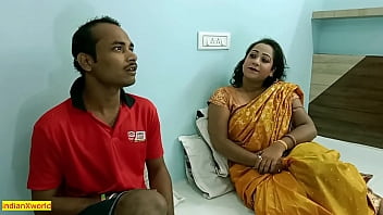 Desperate Housewife Swaps With Needy Laundry Boy: Steamy Hindi Web Series Uncut