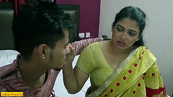 Desi Housewife Gets Intimate With Tv Repairman In Her Bedroom