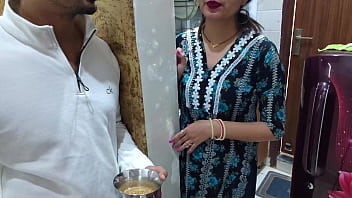Neighbor’s Wife With Big Breasts Got Seduced Under The Pretext Of Asking For Sugar (hindi Audio)