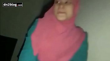 New Viral Video: Indonesian Girl And Malaysian Boyfriend Intimate Moment