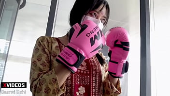 Indian Female Ufc Fighter Delivers Powerful Punches Like A Pro