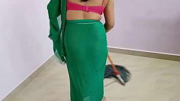 Father-in-law Forcefully Seduces Daughter-in-law While She Cleans Alone At Home – Xxx Hindi Audio