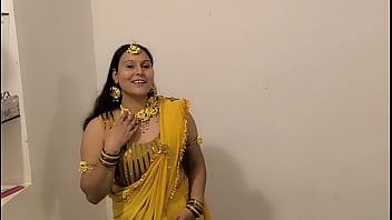 Steamy Desi Love Story Unfolds In Full Episode