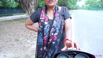 Roadside Bhabhi’s Doggy Delight With Hindi Moans