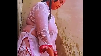 Curvy Indian Beauty Bares Her Tempting Treasures