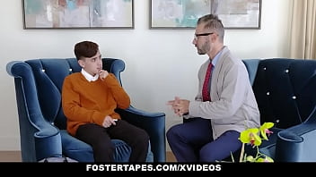 Curvy Milf Dee Williams Plays Naughty Foster Mom With Her Eager Young Stepson Juan “el Caballo” Loco In A Steamy Family Affair