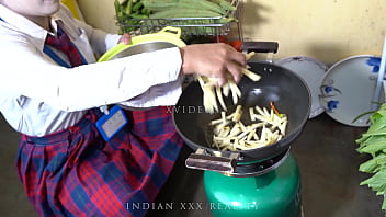 Indian Jabaradasti Choda Stepsister Xxx In Hindi