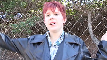 Curvy Mom’s Sapphic Seduction