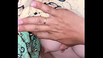Ibu Muda Hamil Digoyang Teman Kerja Di Kos
