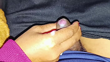 Tanteku Suka Kontol Imut