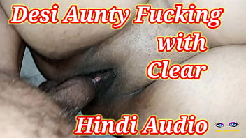 Desi Aunty’s Steamy Session With Clear Hindi Moans
