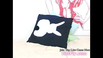 Sultry Asian Beauty Plays Solo On Camera
