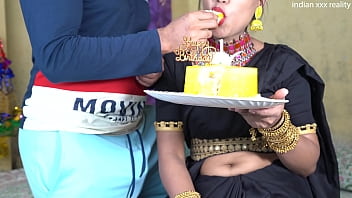 Indian Stepmom’s Birthday Fuck In Hindi